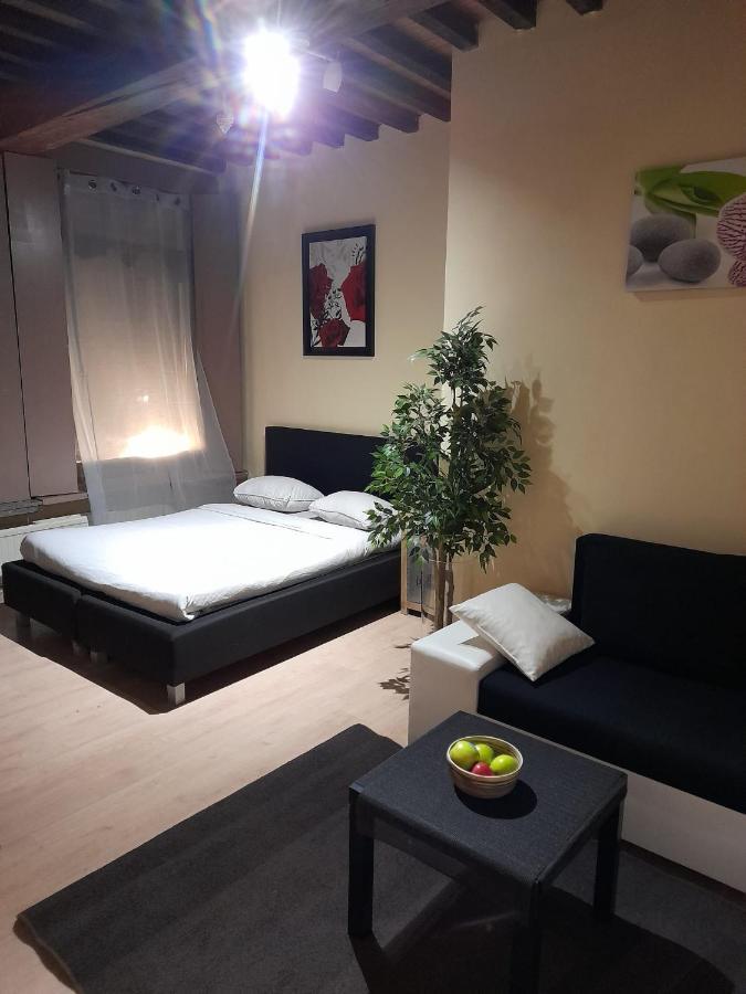 Apartmán Cute,Cosy,Comfortable Studio In The Heart Of Antwerpen Exteriér fotografie